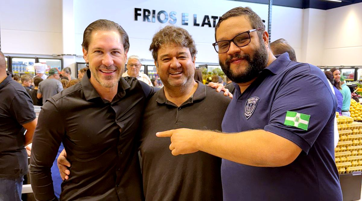 Mercado da Monica é inaugurado e recebe representantes do Sindicato e Prefeitura para prestigiar o novo estabelecimento