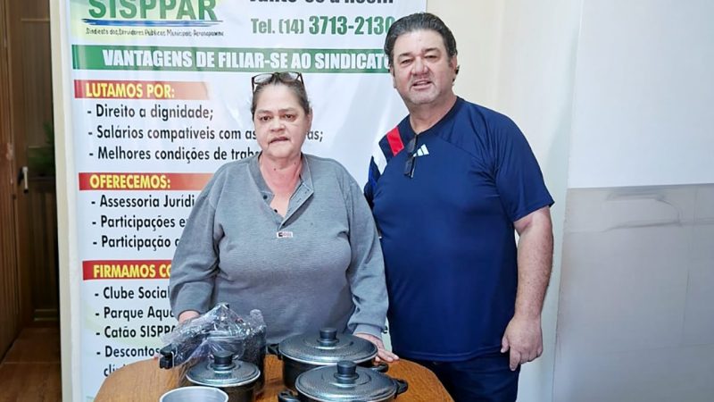 SORTEIO DO SISPPAR | Parabéns, Servidora Aposentada Silvia Maria Castilho, sortuda premiada do mês de agosto!