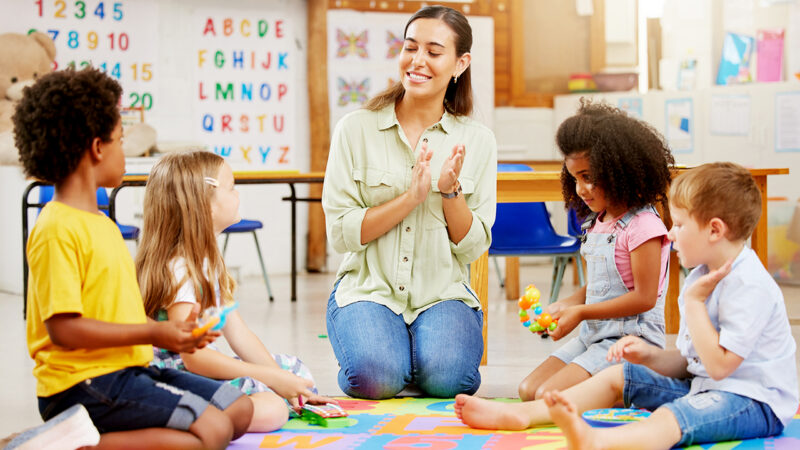 Agora é lei federal | Professores da Educação Infantil têm o direito a integrar a carreira do Magistério